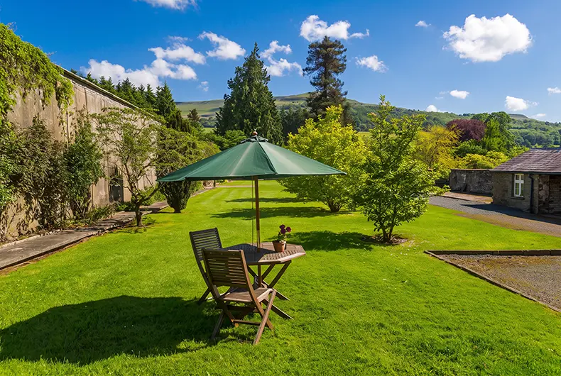 Garden Cottage Outside