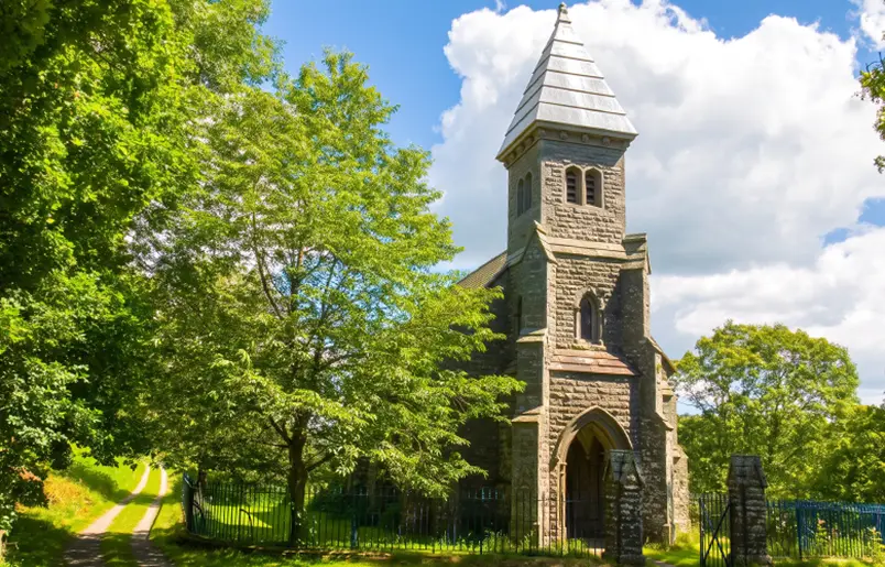 Glanusk Church