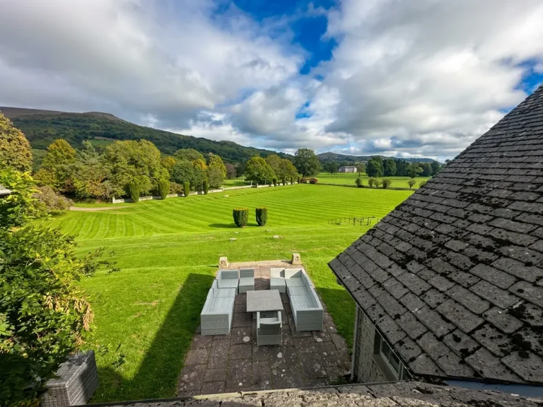 Glanusk Lodge 05