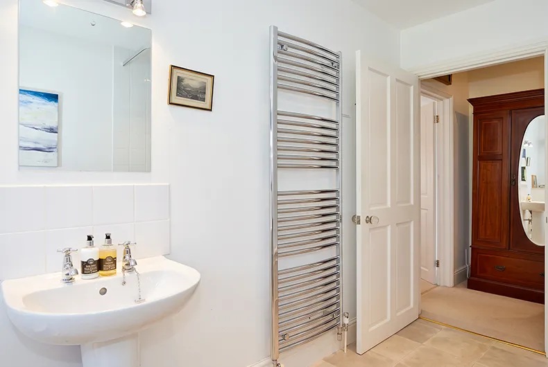 Penmyarth House Bathroom
